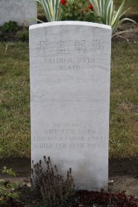 Les Baraques Military Cemetery Sangatte - Wen Tien Yuan, 